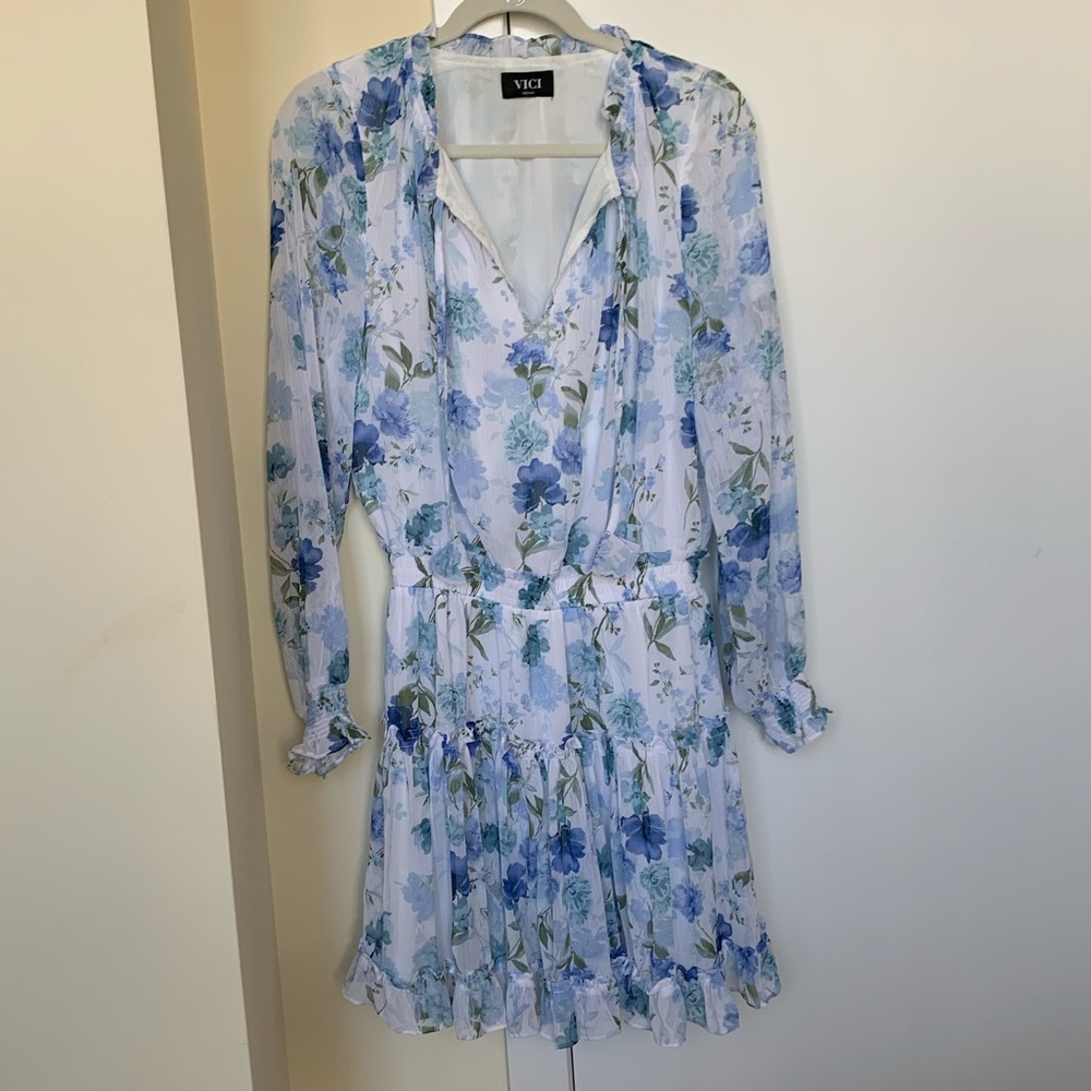 Vici Blue and White Floral Long Sleeve Mini Dress